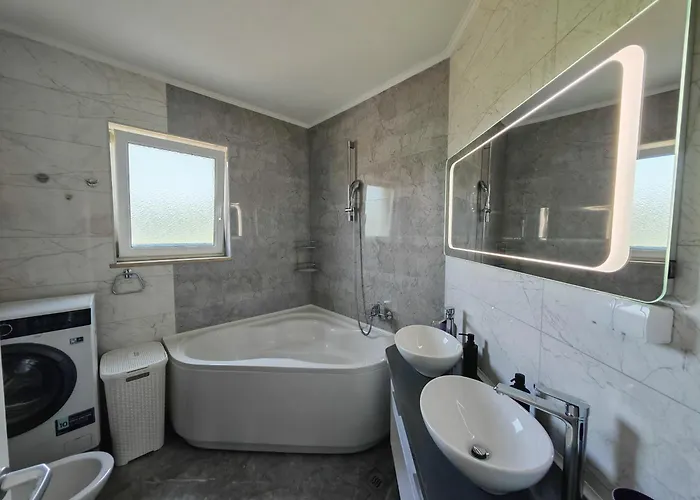 Villa Estera *