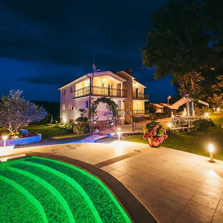 Estera Villa Grubine