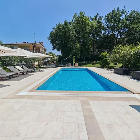 Estera Villa Grubine