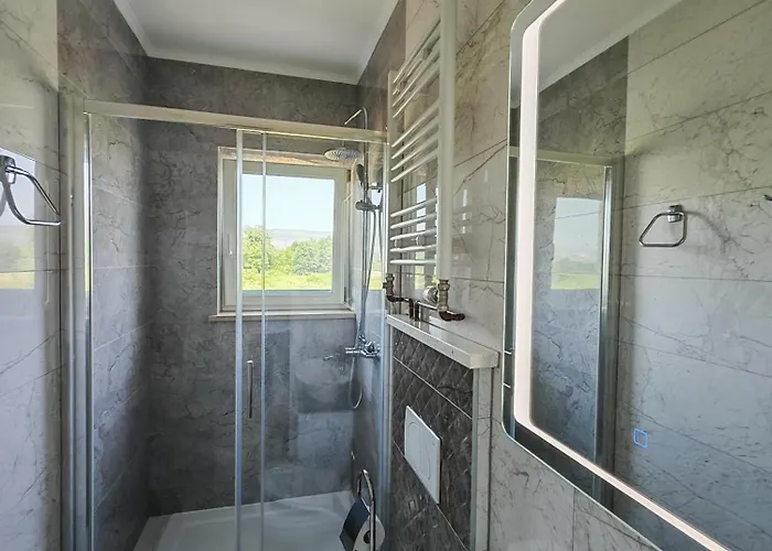 Estera Villa Grubine