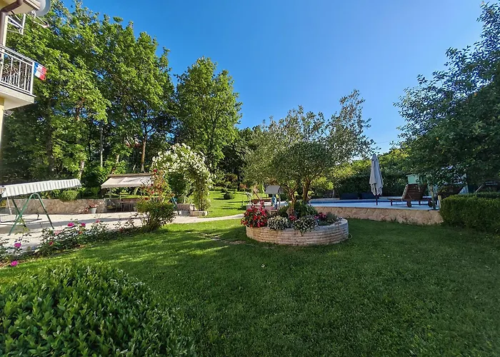 Estera Villa Grubine