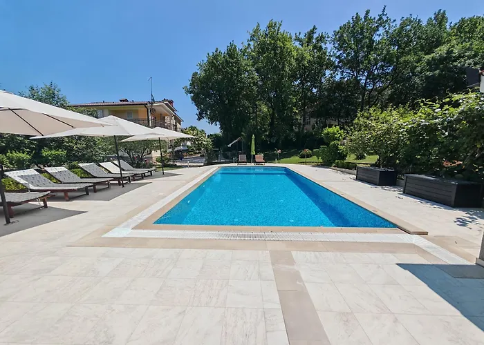 Estera Villa Grubine